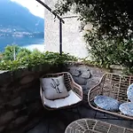 The Nest - Lovely With Private Garden * Lezzeno